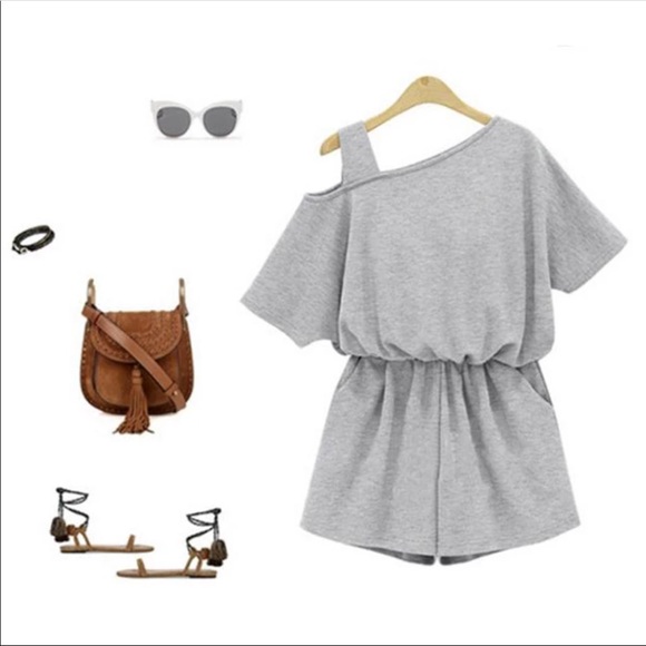 simple chic oblique Shoulder elastic waist romper - Picture 2 of 6